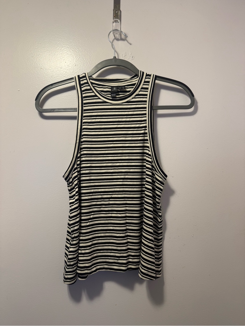 Volcom women’s tank